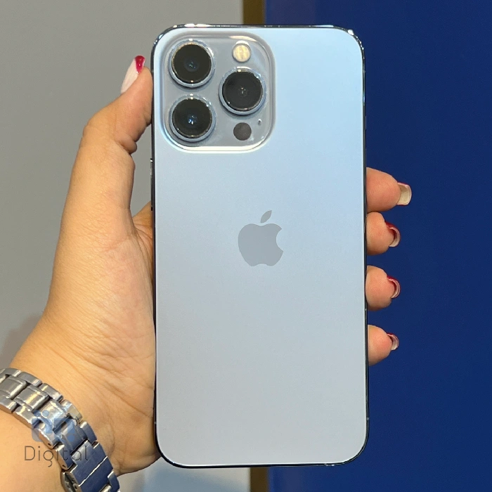 گوشی موبایل اپل مدل iPhone 13 Pro ZAA دو سیم کارت حافظه ۲۵۶ گیگابایت – کارکرده — تصویر 1